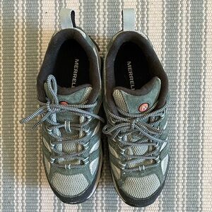 Women’s Merrell Moab 3 size 10